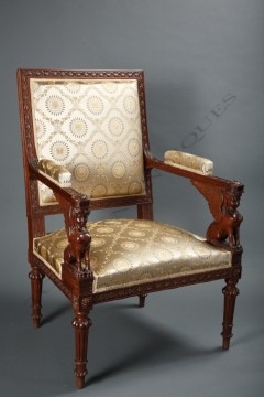 Paire de fauteuils de style Directoire Jacob Tobogan Antiques Paris antiquités XIXe siècle