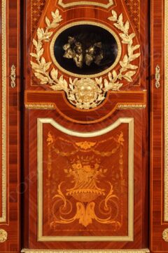 Armoire-régulateur de style Louis XIV – signé Forest – Tobogan Antiques – Antiquaire Paris 8ème-5