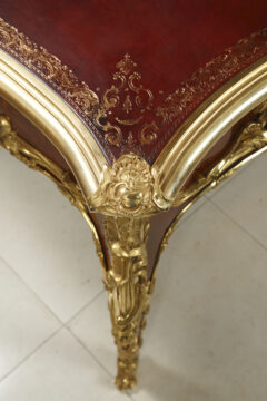 Bureau plat de style Louis XV – Tobogan Antiques – Antiquaire Paris 8ème-1