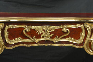 Bureau plat de style Louis XV – Tobogan Antiques – Antiquaire Paris 8ème-4