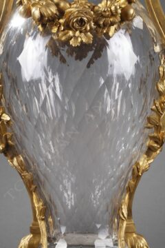 Paire de vases en cristal de Baccarat et bronze doré – signés H. Vian – Tobogan Antiques – Antiquaire Paris 8ème-4