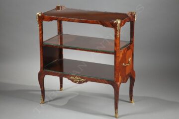 Paire de tables servantes de style Louis XV – Tobogan Antiques – Antiquaire Paris 8ème-9