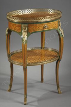 Table de salon style Louis XV d’après RVLC – signée G. Durand – Tobogan Antiques – Antiquaire Paris 8ème-12