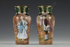 Paire de petits vases en émail peint si cuivre- Tobogan Antiques – Antiquaire Paris 8ème-3
