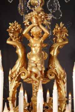 Exceptionnel lustre en bronze doré et cristal à 96 lumières – attribué à L.-A. Marquis – Tobogan Antiques – Antiquaire Paris 8ème-7