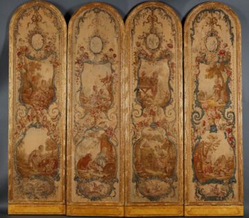 Suite de quatre tapisseries à scènes pastorales de la Manufacture de Beauvais – d’après François Boucher – Tobogan Antiques – Antiquaire Paris 8ème-9
