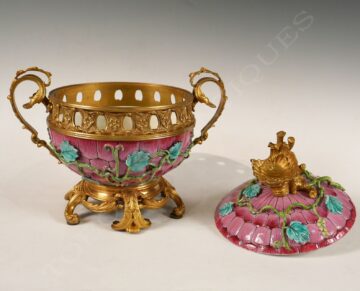 Brûle-parfum en porcelaine et bronze doré à décor de pampres – Tobogan Antiques – Antiquaire Paris 8ème-2