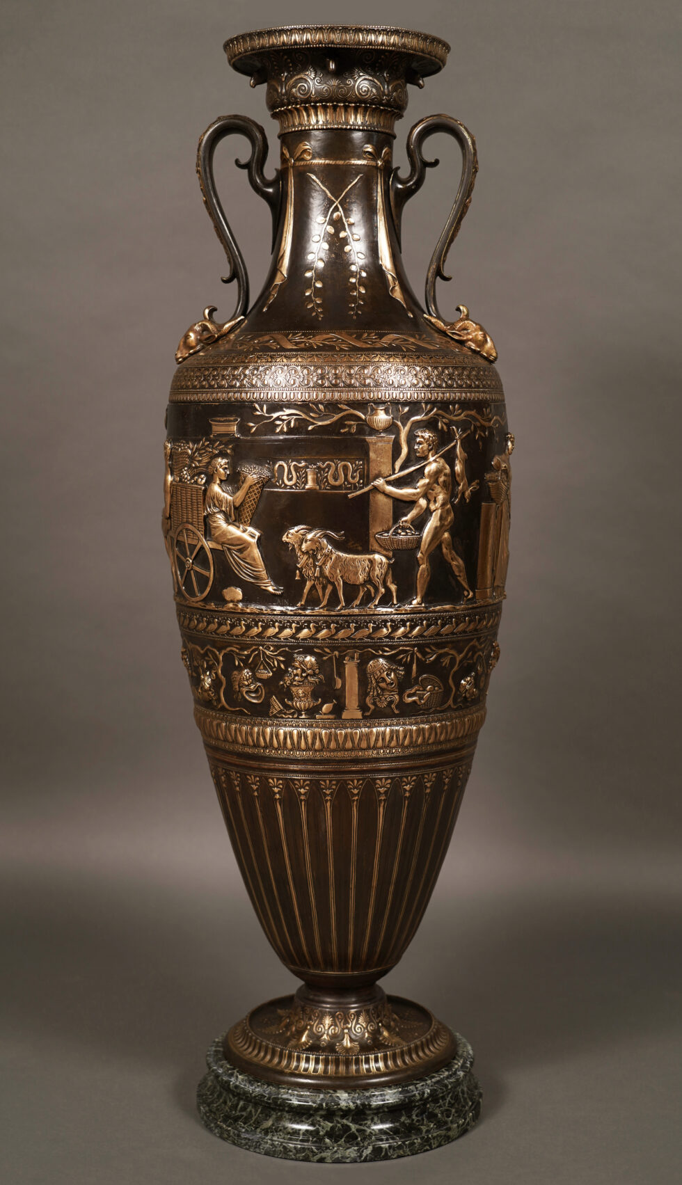 F. Levillain & F. Barbedienne <br/> Large neo-Greek Vase