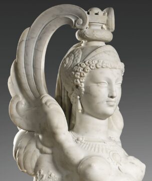 Paire de sphinges ailées en marbre de Carrare par Frédéric-Eugène Piat – Tobogan Antiques – Antiquaire Paris 8ème-1