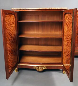 Deux armoires signées Durand- Tobogan Antiques – Antiquaire Paris 8ème_13