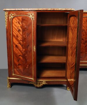 Deux armoires signées Durand- Tobogan Antiques – Antiquaire Paris 8ème_14