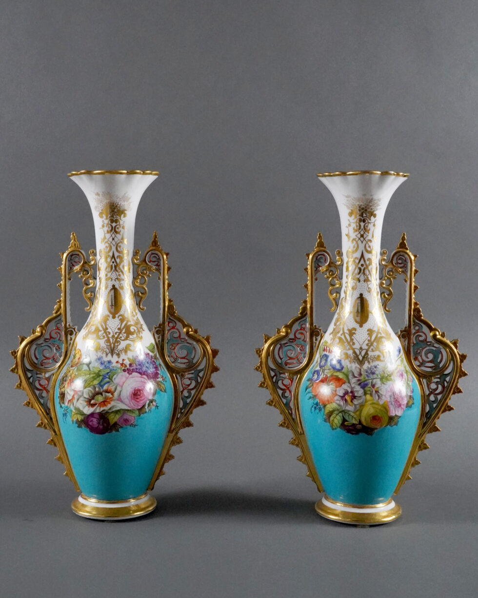 Porcelaine de Paris <br/> Pair of Oriental Style Amphora vases