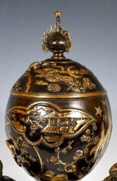 Pot couvert aux Atlantes – attribué à A. Giroux – Tobogan Antiques – Antiquaire Paris 8ème-9