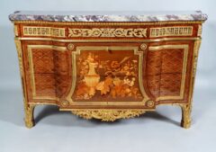 Commode de style Louis XVI par F. Linke d’après Riesener – Tobogan Antiques – Antiquaire Paris 8ème-8