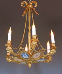 Lustre aux Médaillons attribué à Gagneau – Tobogan Antiques – Antiquaire Paris 8ème-6