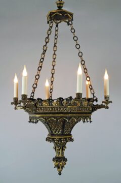 Lustre Néo-Gothique