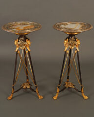 Paire de guéridons néo-grecs en fonte galvanique attribués à Elkington – Tobogan Antiques – Antiquaire Paris 8eme-15