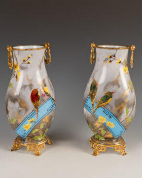 Baccarat <br/> Pair of “Birds” Vases