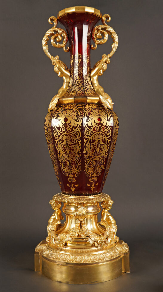 A. Giroux <br/> Vase aux Tritons