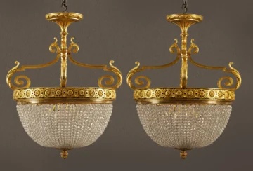 Baguès <br/> Paire de lustres corbeille