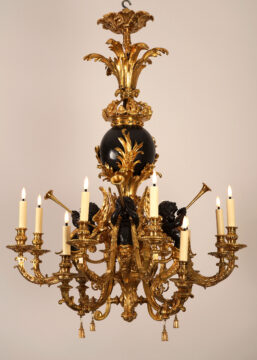 Maison Graux-Marly <br/> Chandelier with musician putti