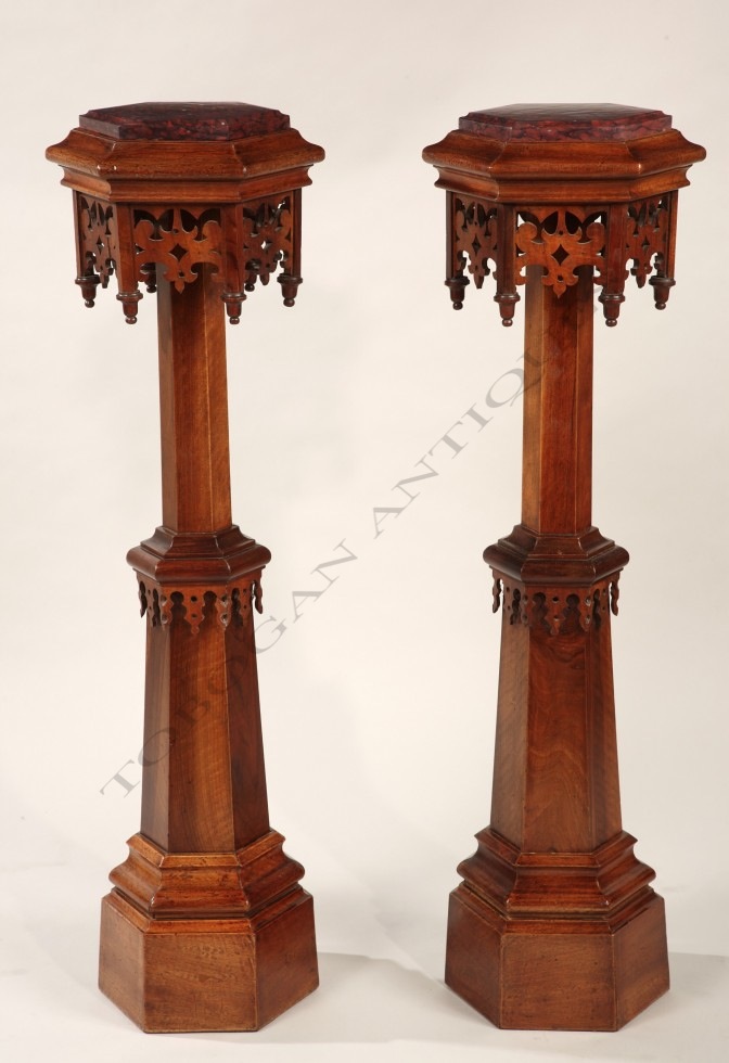 Pair of neo-gothic <br/> Stands