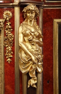 Les “Quatre Saisons” Meuble d’appui de style Louis XVI Winckelsen Tobogan Antiques Paris antiquités XIXe siècle