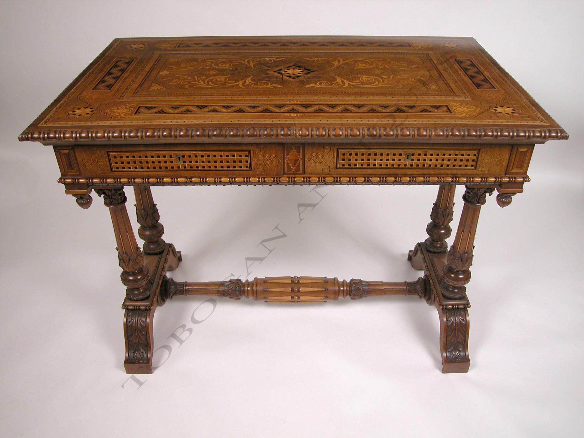 Cortina d’Ampezzo<br />Renaissance style center table