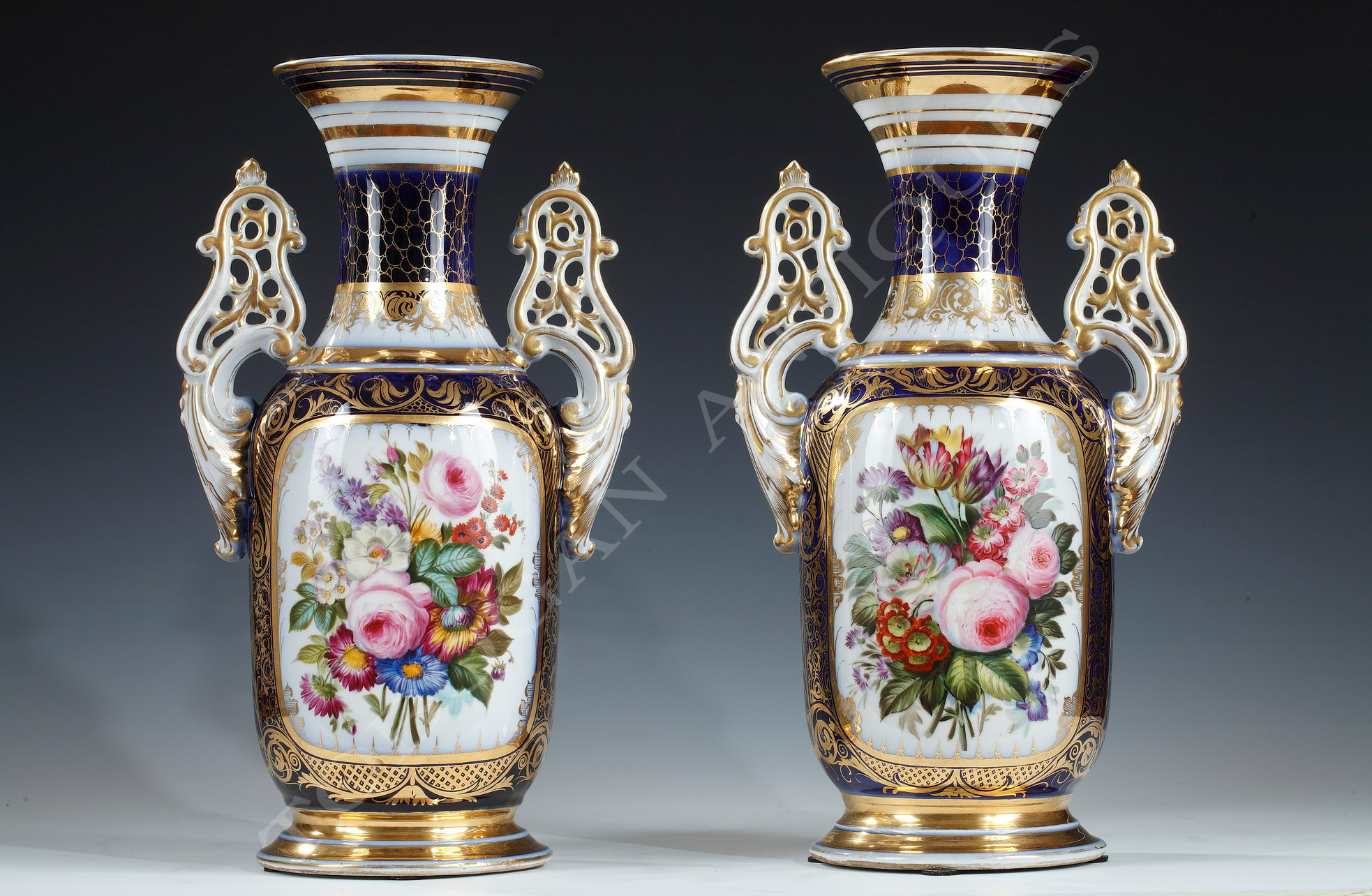 Manufacture of Valentine <br/> Elegant pair of vases