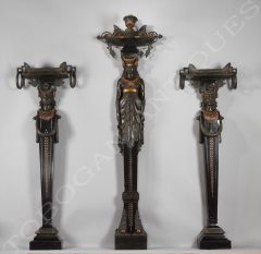 servant-caryatid-planters